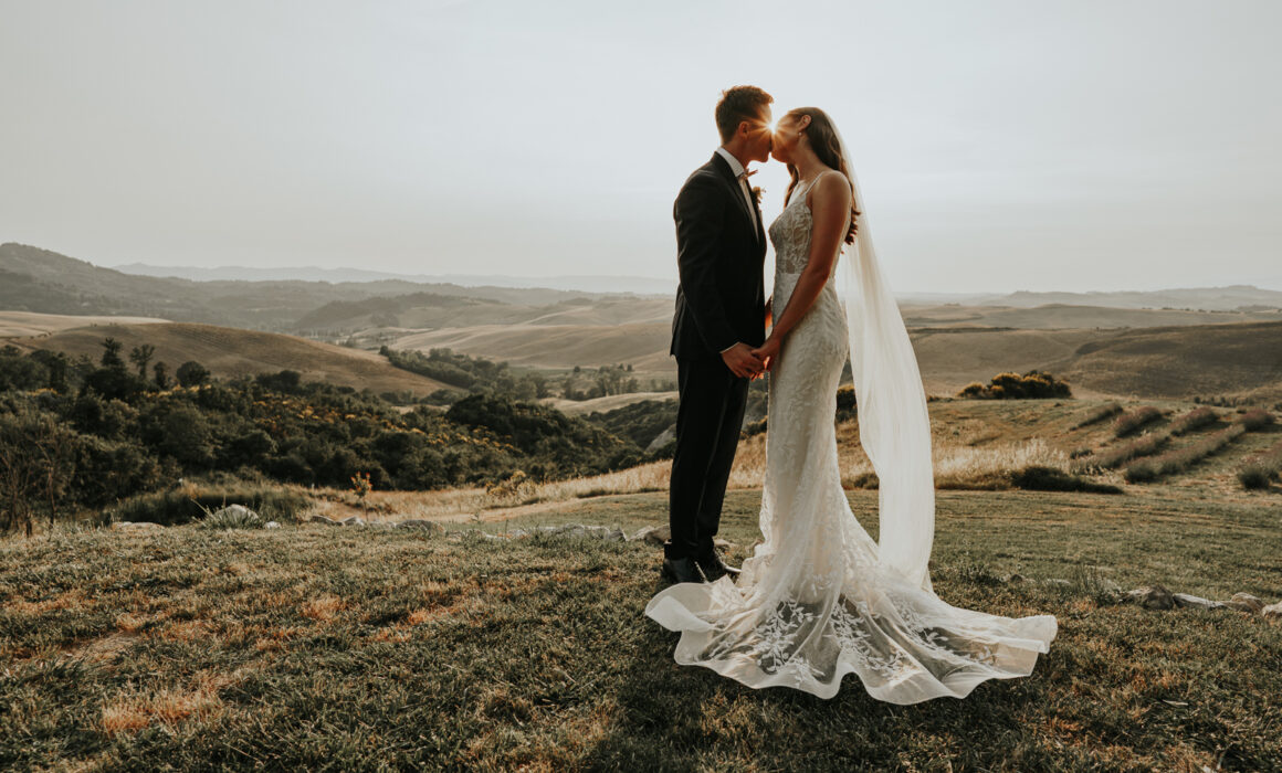 Fotografia editoriale di matrimonio: dove il fashion incontra l’amore 1 Mitia Dedoni Wedding photographer in Tuscany